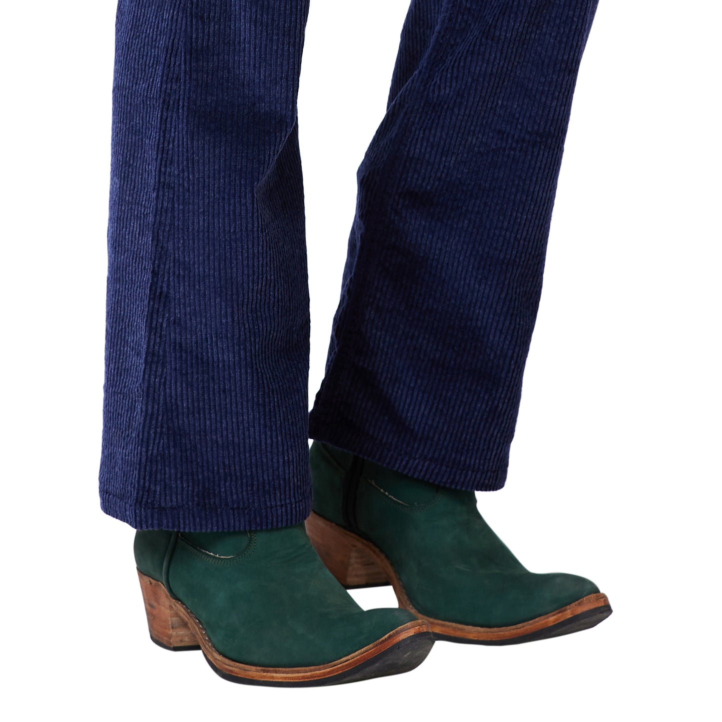Indigo Blue Relaxed Fit Low Rise Boot-cut Jeans For Men