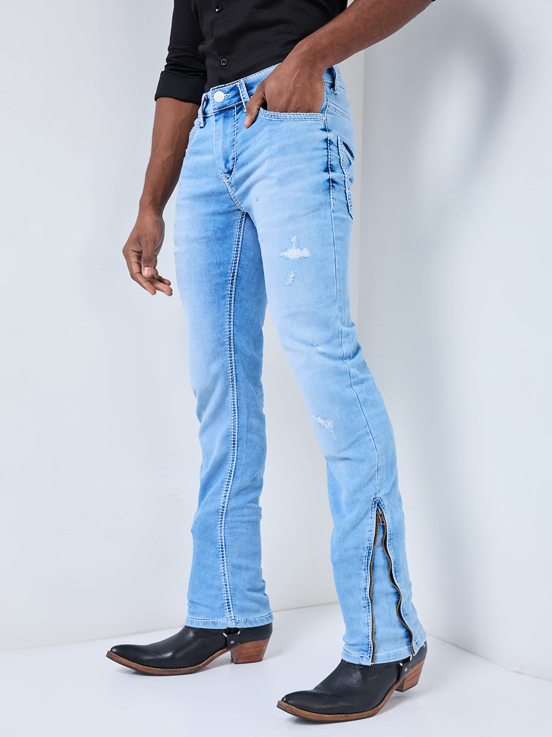 Versatile Convertible Bootcut to Slim Fit Jeans – Light Wash Denim for Effortless Style