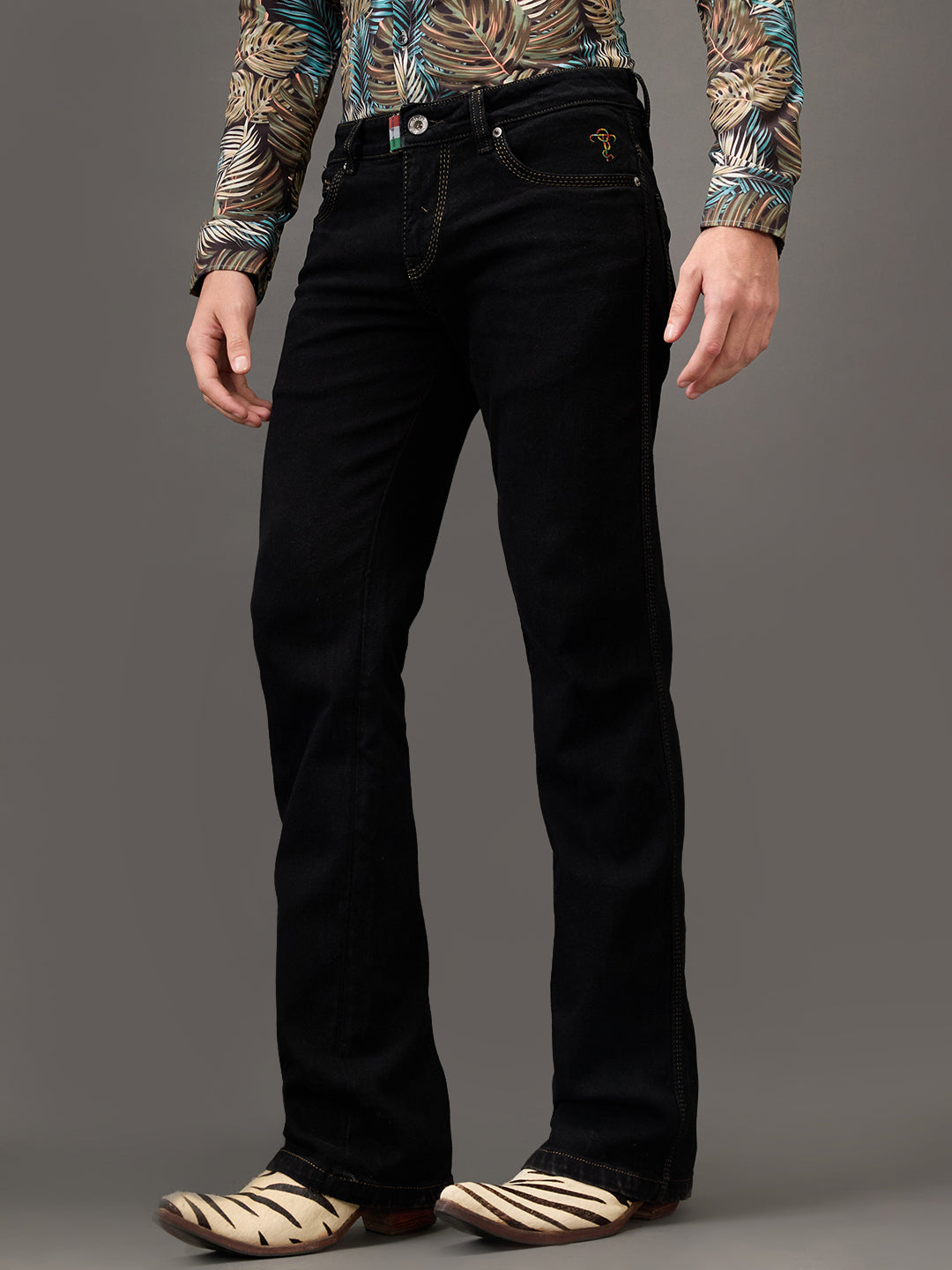 Jet Black Men's Bootcut Jeans – Triple-Stitched Toughness with Khaki Detailing
