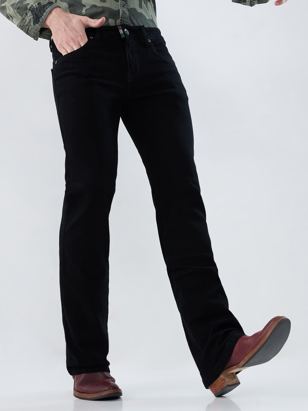 Men Solid Black Bootcut Stretch Jeans for Men with Classic 5-Pocket Design